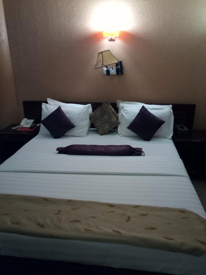Crocodile Hotels And Restaurant Limited Kaduna Eksteriør bilde